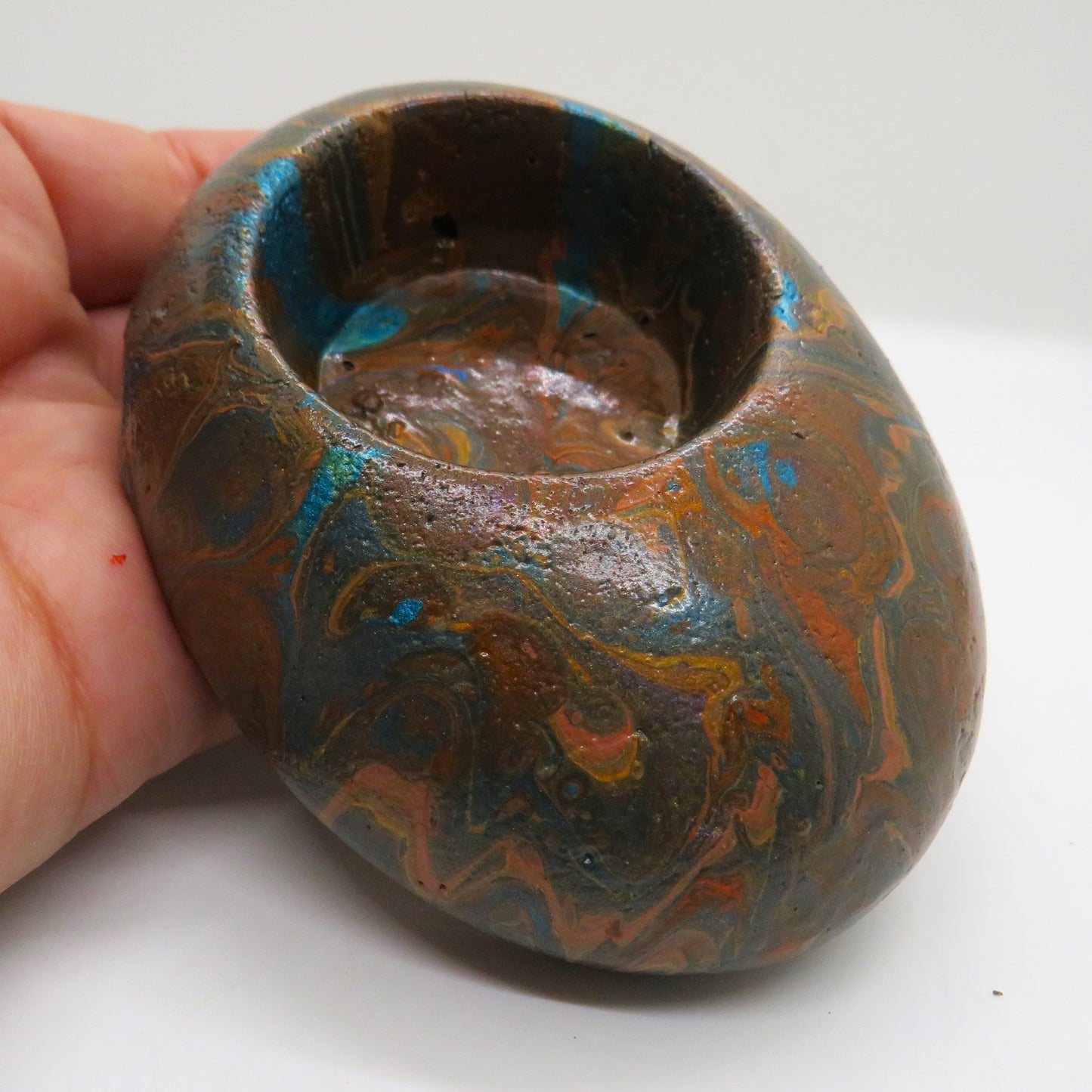 Beautiful Pour Paint Cement Oval Candle Holders - Customizable Colors for Votive or Tea Light Candles